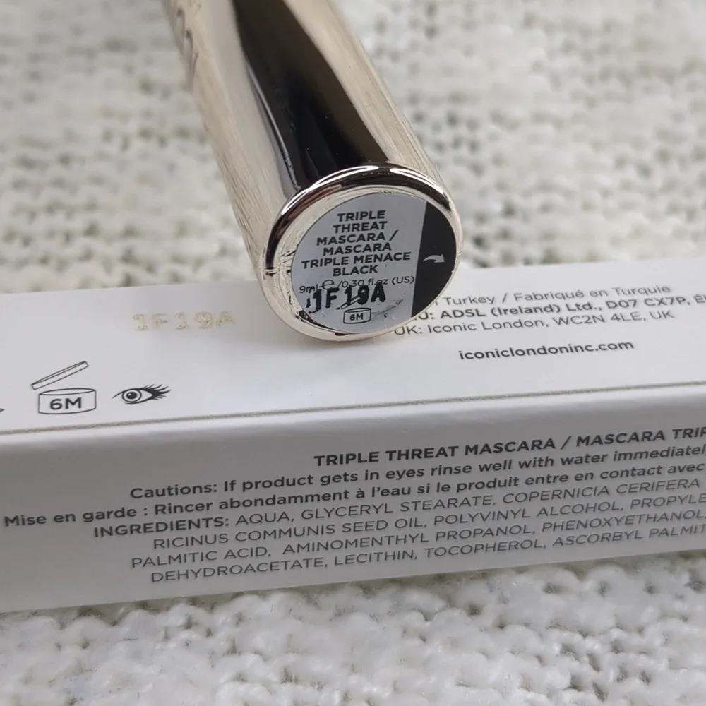 ICONIC London Triple Threat Mascara in Black, 9ml/0.30fl oz - Picture 2 of 10